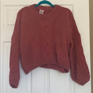 Sadie and Sage cable knit cropped sweater